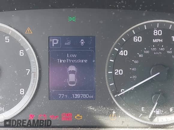 2017 Hyundai Sonata 2.4L с VIN 5NPE24AF2HH530222, выставлен на аукционе IAAI как лот 43335277 с пробегом 139 780 миль миль и . История ставок и продаж доступна на DreamBid. Изображение 16.