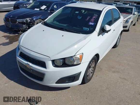 2012 Chevrolet Sonic LS с VIN 1G1JA5SH4C4231779, выставлен на аукционе IAAI как лот 40849411 с пробегом 158 241 миль миль и . История ставок и продаж доступна на DreamBid. Изображение 2.