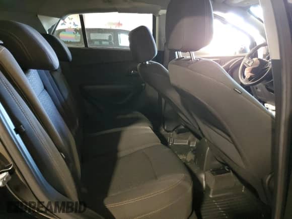 2022 Chevrolet Trax LS z VIN KL7CJNSM5NB550861, wystawiony jako Copart lot #70460675 z przebiegiem 31 706 mil mil oraz Szkoda całkowita • Salvage title. Historia ofert i sprzedaży dostępna na DreamBid. Obrazek 11.