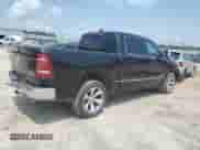 2019 Ram 1500 Limited z VIN 1C6SRFHT2KN517541, wystawiony jako Copart lot #68911275 z przebiegiem 158 501 mil mil oraz Szkoda całkowita • Salvage title. Historia ofert i sprzedaży dostępna na DreamBid. Obrazek 3.