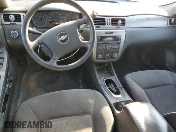 2013 Chevrolet Impala Police с VIN 2G1WD5E38D1245257, выставлен на аукционе Copart как лот 83513504 с пробегом 187 366 миль миль и Списание • Salvage title. История ставок и продаж доступна на DreamBid. Изображение 8.