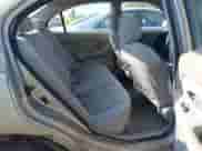 2006 Hyundai Elantra GLS z VIN KMHDN46D96U267719, wystawiony jako IAAI lot #43195889 z przebiegiem 140 624 mil mil oraz . Historia ofert i sprzedaży dostępna na DreamBid. Obrazek 8.