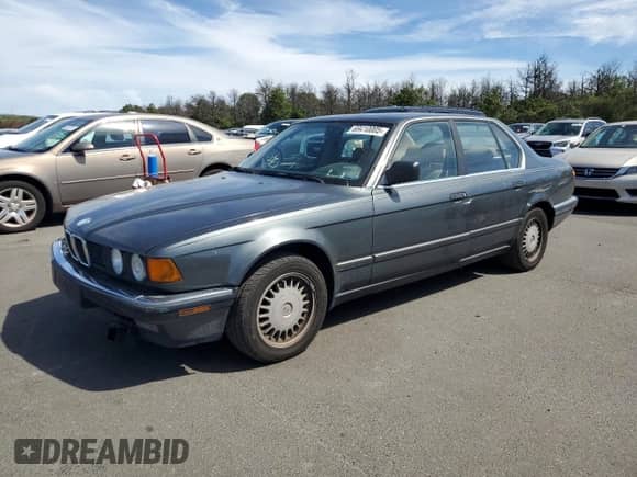 1989 BMW 7 Series с VIN WBAGB4316KDB61131, выставлен на аукционе Copart как лот 69410005 с пробегом 90 991 миль миль и Списание • Salvage title. История ставок и продаж доступна на DreamBid. Изображение 1.