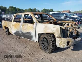 2018 Chevrolet Silverado 1500 LT с VIN 3GCUKREC6JG229489, выставлен на аукционе IAAI как лот 43139452 с пробегом 108 966 миль миль и . История ставок и продаж доступна на DreamBid. Изображение 1.