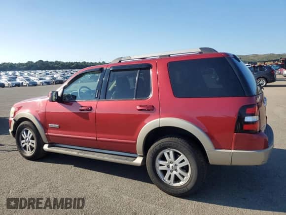 2007 Ford Explorer Eddie Bauer с VIN 1FMEU74E77UB54177, выставлен на аукционе Copart как лот 81380545 с пробегом 180 630 миль миль и Списание • Salvage title. История ставок и продаж доступна на DreamBid. Изображение 2.