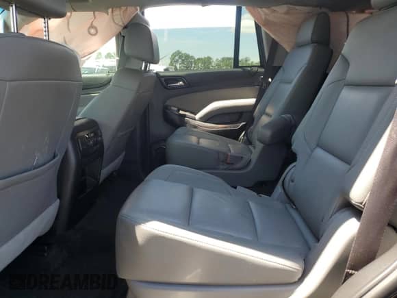 2017 Chevrolet Tahoe LT z VIN 1GNSKBKC9HR229720, wystawiony jako Copart lot #67423585 z przebiegiem 115 540 mil mil oraz Szkoda całkowita • Salvage title. Historia ofert i sprzedaży dostępna na DreamBid. Obrazek 11.