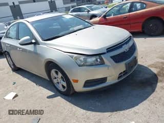 2014 Chevrolet Cruze 1LT with VIN 1G1PC5SB4E7473909, listed as a IAAI auction lot 43185097 with 64,526 mi miles and . Bid and sale history available at DreamBid. Image 1.