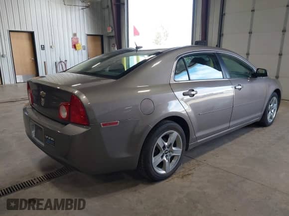 2010 Chevrolet Malibu 1LT с VIN 1G1ZC5EB0AF130793, выставлен на аукционе IAAI как лот 43018379 с пробегом 75 932 миль миль и . История ставок и продаж доступна на DreamBid. Изображение 4.