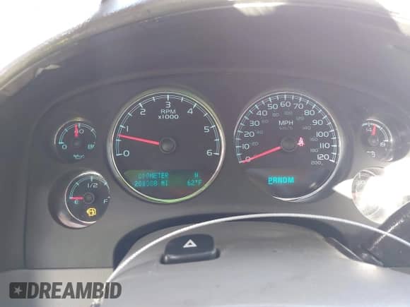 2013 Chevrolet Tahoe LT с VIN 1GNSCBE04DR327966, выставлен на аукционе IAAI как лот 42100794 с пробегом 208 088 миль миль и . История ставок и продаж доступна на DreamBid. Изображение 7.