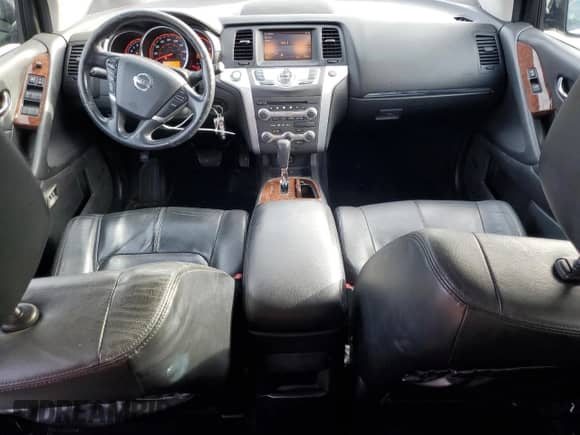 2010 Nissan Murano LE с VIN JN8AZ1MW0AW130331, выставлен на аукционе Copart как лот 80093145 с пробегом 127 596 миль миль и Списание • Salvage title. История ставок и продаж доступна на DreamBid. Изображение 8.