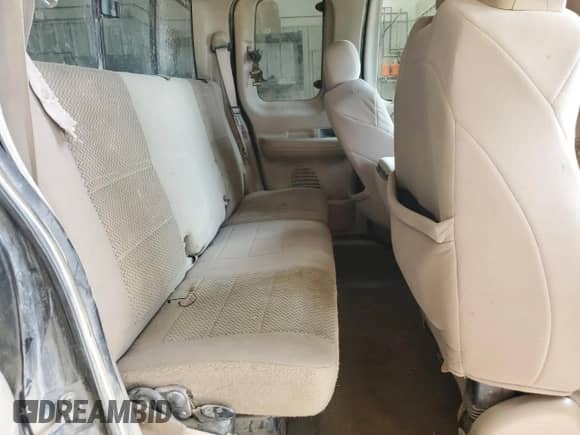 2002 Ford F-150 XL с VIN 1FTRX18L62NB98015, выставлен на аукционе Copart как лот 84873625 с пробегом 198 098 миль миль и Чистый • Clean title. История ставок и продаж доступна на DreamBid. Изображение 10.