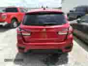 2021 Mitsubishi Outlander ES z VIN JA4ARUAU7MU009998, wystawiony jako IAAI lot #42561632 z przebiegiem 56 743 mil mil oraz . Historia ofert i sprzedaży dostępna na DreamBid. Obrazek 16.