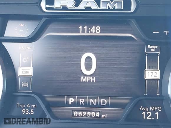 2020 Ram 1500 Lone Star z VIN 1C6SRFFT7LN370170, wystawiony jako IAAI lot #43367178 z przebiegiem 62 504 mil mil oraz . Historia ofert i sprzedaży dostępna na DreamBid. Obrazek 16.