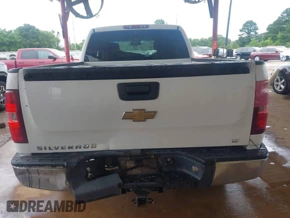2007 Chevrolet Silverado 1500 1LT with VIN 2GCEC19C471663831, listed as a IAAI auction lot 42487022 with 280,518 mi miles and . Bid and sale history available at DreamBid. Image 16.
