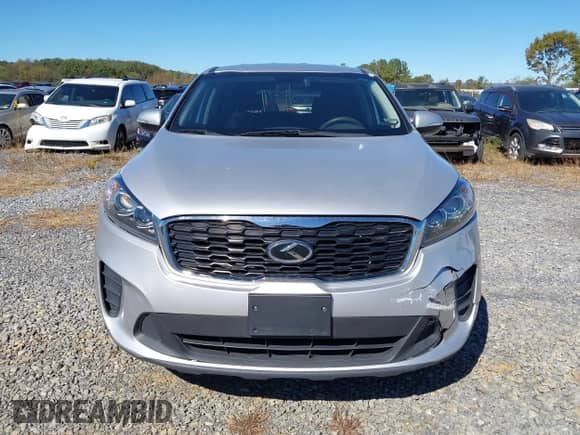 2019 Kia Sorento S with VIN 5XYPGDA58KG572314, listed as a IAAI auction lot 43425458 with 128,901 mi miles and . Bid and sale history available at DreamBid. Image 12.