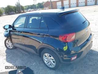 2021 Hyundai Venue SE z VIN KMHRB8A39MU082622, wystawiony jako IAAI lot #43163390 z przebiegiem 37 338 mil mil oraz . Historia ofert i sprzedaży dostępna na DreamBid. Obrazek 3.