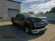 2015 Chevrolet Silverado 1500 LT z VIN 3GCPCREC8FG121635, wystawiony jako Copart lot #72019535 z przebiegiem 255 279 mil mil oraz Szkoda całkowita • Salvage title. Historia ofert i sprzedaży dostępna na DreamBid. Obrazek 13.