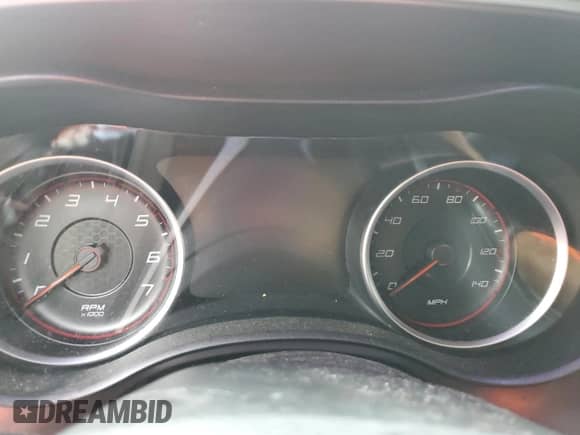 2015 Dodge Charger SE with VIN 2C3CDXFG2FH858867, listed as a Copart auction lot 70152075 with Not provided miles and Salvage title. Bid and sale history available at DreamBid. Image 9.