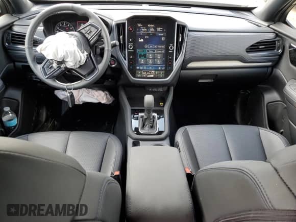 2025 Subaru Forester Limited z VIN JF2SLDNC3SH578397, wystawiony jako Copart lot #71279525 z przebiegiem 4 803 mil mil oraz Szkoda całkowita • Salvage title. Historia ofert i sprzedaży dostępna na DreamBid. Obrazek 8.