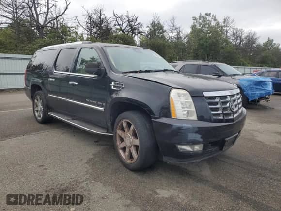 2007 Cadillac Escalade ESV с VIN 1GYFK66837R346905, выставлен на аукционе Copart как лот 80563795 с пробегом 131 972 миль миль и Чистый • Clean title. История ставок и продаж доступна на DreamBid. Изображение 4.
