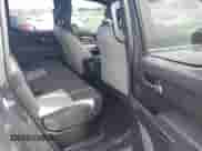 2024 Toyota Tacoma SR5 z VIN 3TYKB5FN6RT007410, wystawiony jako IAAI lot #43205199 z przebiegiem 26 768 mil mil oraz . Historia ofert i sprzedaży dostępna na DreamBid. Obrazek 8.