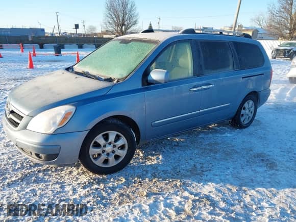 2007 Hyundai Entourage GLS с VIN KNDMC233176013681, выставлен на аукционе IAAI как лот 41333042 с пробегом 203 804 миль миль и . История ставок и продаж доступна на DreamBid. Изображение 2.