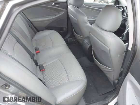 2011 Hyundai Sonata Limited с VIN 5NPEC4AC9BH053976, выставлен на аукционе IAAI как лот 43570888 с пробегом 80 438 миль миль и . История ставок и продаж доступна на DreamBid. Изображение 8.