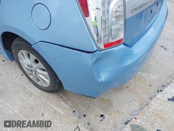 2013 Toyota Prius with VIN JTDKN3DP8D3047820, listed as a IAAI auction lot 42738243 with 136,052 mi miles and . Bid and sale history available at DreamBid. Image 14.