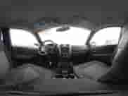 2010 Chevrolet Colorado 1LT z VIN 1GCDSCDE6A8133142, wystawiony jako IAAI lot #41843196 z przebiegiem 157 315 mil mil oraz . Historia ofert i sprzedaży dostępna na DreamBid. Obrazek 18.