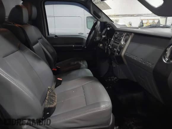 2011 Ford F-250 XL с VIN 1FTBF2A62BEB48453, выставлен на аукционе IAAI как лот 41513048 с пробегом 271 145 миль миль и . История ставок и продаж доступна на DreamBid. Изображение 5.