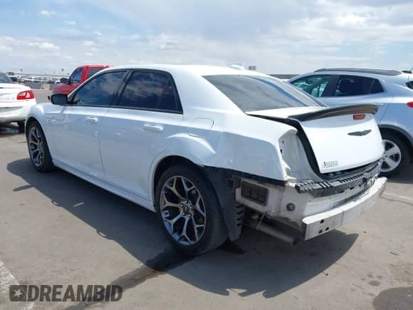 2017 Chrysler 300 S с VIN 2C3CCABGXHH616160, выставлен на аукционе IAAI как лот 42206004 с пробегом 131 306 миль миль и . История ставок и продаж доступна на DreamBid. Изображение 3.