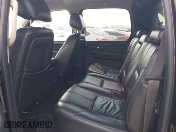 2011 Chevrolet Avalanche LT с VIN 3GNMCFE03BG371616, выставлен на аукционе IAAI как лот 43335472 с пробегом 219 830 миль миль и . История ставок и продаж доступна на DreamBid. Изображение 8.