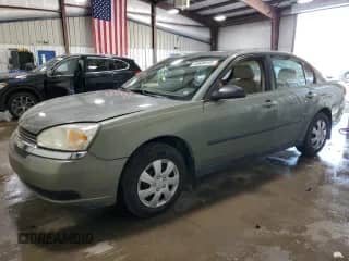 2004 Chevrolet Malibu z VIN 1G1ZS52F74F156144, wystawiony jako Copart lot #80606045 z przebiegiem 42 724 mil mil oraz Szkoda całkowita • Salvage title. Historia ofert i sprzedaży dostępna na DreamBid. Obrazek 1.