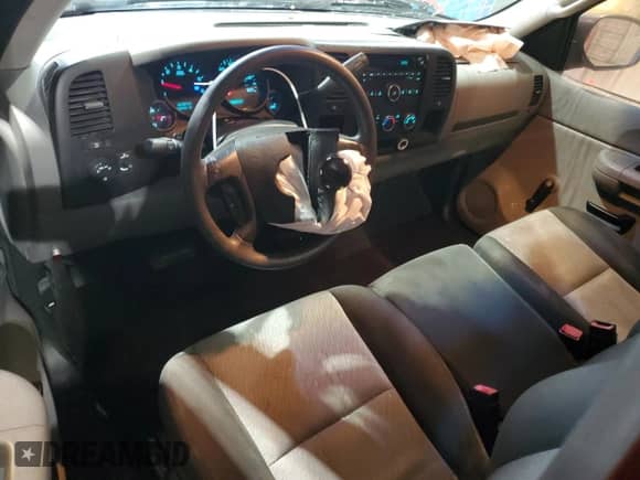 2009 Chevrolet Silverado 1500 Work Truck with VIN 1GCEC14X69Z196819, listed as a Copart auction lot 55151385 with 130,984 mi miles and Salvage title. Bid and sale history available at DreamBid. Image 8.