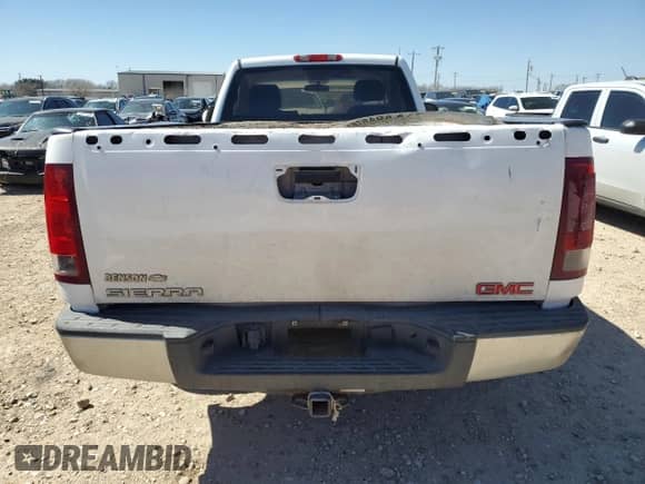 2008 GMC Sierra 1500 Work Truck с VIN 1GTEC14C68Z900948, выставлен на аукционе Copart как лот 46655515 с пробегом 139 428 миль миль и Списание • Salvage title. История ставок и продаж доступна на DreamBid. Изображение 6.