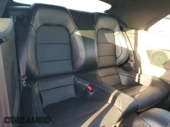 2019 Ford Mustang EcoBoost с VIN 1FATP8UHXK5121136, выставлен на аукционе Copart как лот 66923695 с пробегом 68 026 миль миль и На запчасти • Non repairable. История ставок и продаж доступна на DreamBid. Изображение 10.