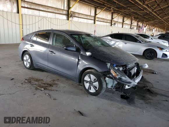 2018 Hyundai Ioniq Blue с VIN KMHC65LC8JU066476, выставлен на аукционе Copart как лот 64273995 с пробегом 171 229 миль миль и Списание • Salvage title. История ставок и продаж доступна на DreamBid. Изображение 4.