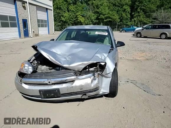 2004 Chevrolet Malibu LS z VIN 1G1ZT52844F113573, wystawiony jako Copart lot #70886814 z przebiegiem Nie podano mil oraz Szkoda całkowita • Salvage title. Historia ofert i sprzedaży dostępna na DreamBid. Obrazek 11.