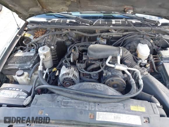 2000 Chevrolet Blazer LS с VIN 1GNCT18W0YK114106, выставлен на аукционе IAAI как лот 41828144 с пробегом 218 185 миль миль и . История ставок и продаж доступна на DreamBid. Изображение 10.