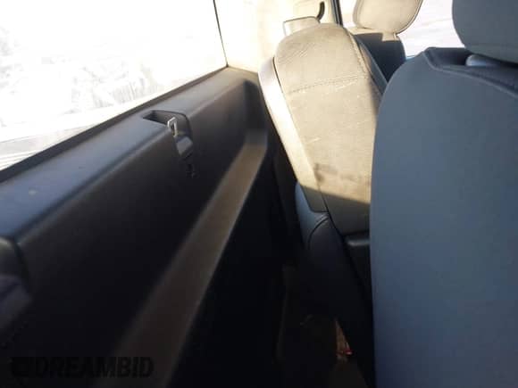 2020 Chevrolet Silverado 1500 Work Truck с VIN 3GCNWAEFXLG266603, выставлен на аукционе IAAI как лот 40771640 с пробегом 95 746 миль миль и . История ставок и продаж доступна на DreamBid. Изображение 8.