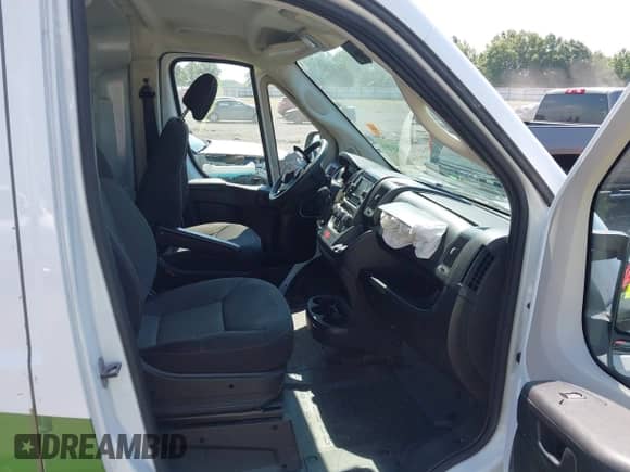 2018 Ram ProMaster Cargo с VIN 3C6TRVDG5JE124840, выставлен на аукционе IAAI как лот 42572699 с пробегом 75 459 миль миль и . История ставок и продаж доступна на DreamBid. Изображение 5.