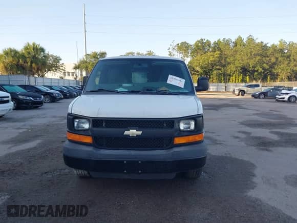 2013 Chevrolet Express Cargo с VIN 1GCSGAFX5D1167386, выставлен на аукционе IAAI как лот 42356301 с пробегом Не указан миль и . История ставок и продаж доступна на DreamBid. Изображение 12.