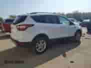 2018 Ford Escape SE z VIN 1FMCU9GD7JUC02144, wystawiony jako Copart lot #72063325 z przebiegiem 173 851 mil mil oraz Szkoda całkowita • Salvage title. Historia ofert i sprzedaży dostępna na DreamBid. Obrazek 3.
