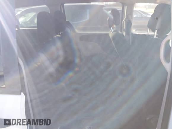 2015 Dodge Grand Caravan American Value с VIN 2C4RDGBG9FR749120, выставлен на аукционе IAAI как лот 41430315 с пробегом 175 682 миль миль и . История ставок и продаж доступна на DreamBid. Изображение 8.