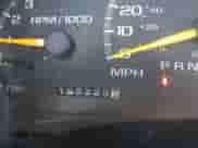 1999 Chevrolet Tahoe Police Special z VIN 1GNEC13R2XR103155, wystawiony jako IAAI lot #43097585 z przebiegiem 125 723 mil mil oraz . Historia ofert i sprzedaży dostępna na DreamBid. Obrazek 15.