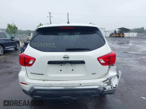 2017 Nissan Pathfinder SV with VIN 5N1DR2MN3HC625541, listed as a IAAI auction lot 42372722 with 225,329 mi miles and . Bid and sale history available at DreamBid. Image 16.