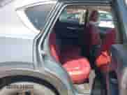 2022 Mazda CX-5 S Carbon Edition z VIN JM3KFBCM7N1543338, wystawiony jako IAAI lot #41994700 z przebiegiem 67 855 mil mil oraz . Historia ofert i sprzedaży dostępna na DreamBid. Obrazek 8.