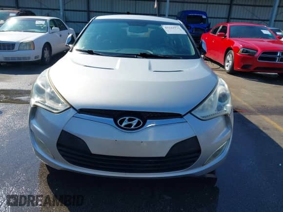 2014 Hyundai Veloster с VIN KMHTC6AD8EU203741, выставлен на аукционе IAAI как лот 43224931 с пробегом 140 484 миль миль и . История ставок и продаж доступна на DreamBid. Изображение 6.
