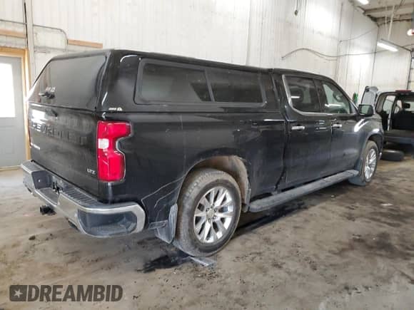 2021 Chevrolet Silverado 1500 LTZ с VIN 3GCUYGELXMG143268, выставлен на аукционе Copart как лот 50068635 с пробегом 137 055 миль миль и Списание • Salvage title. История ставок и продаж доступна на DreamBid. Изображение 3.