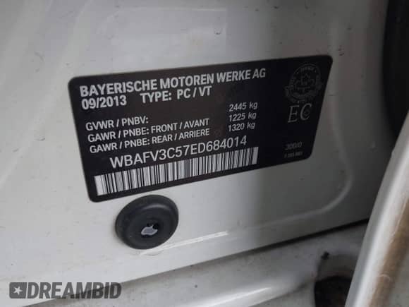 2014 BMW 5 Series 535d xDrive with VIN WBAFV3C57ED684014, listed as a IAAI auction lot 42056171 with 135,386 mi miles and . Bid and sale history available at DreamBid. Image 9.